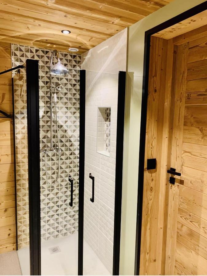 Apartment In Morzine - Ski In - Sleeps 6 Eksteriør bilde